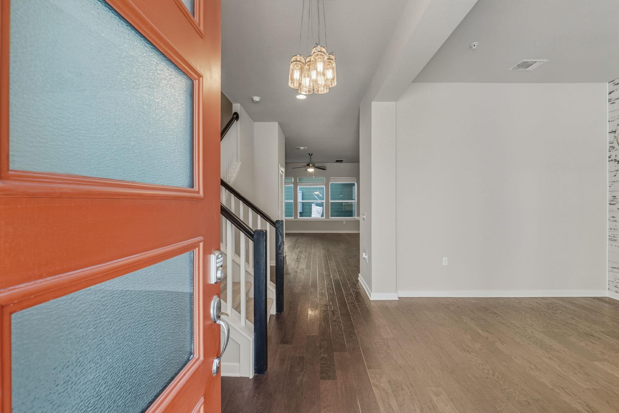 3919 Vaughan St Property Photo 4