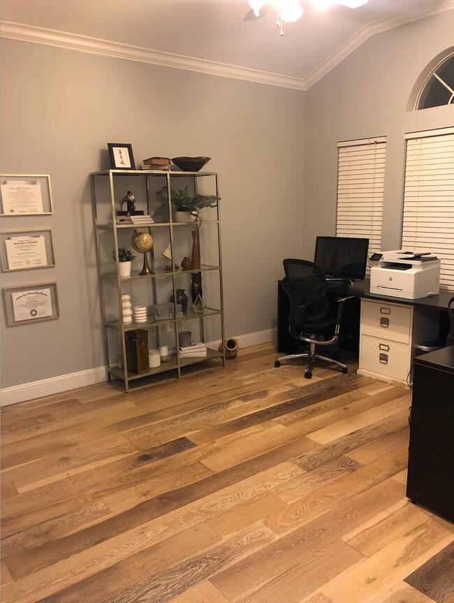 1029 Forest Bluff Trl Property Photo 7