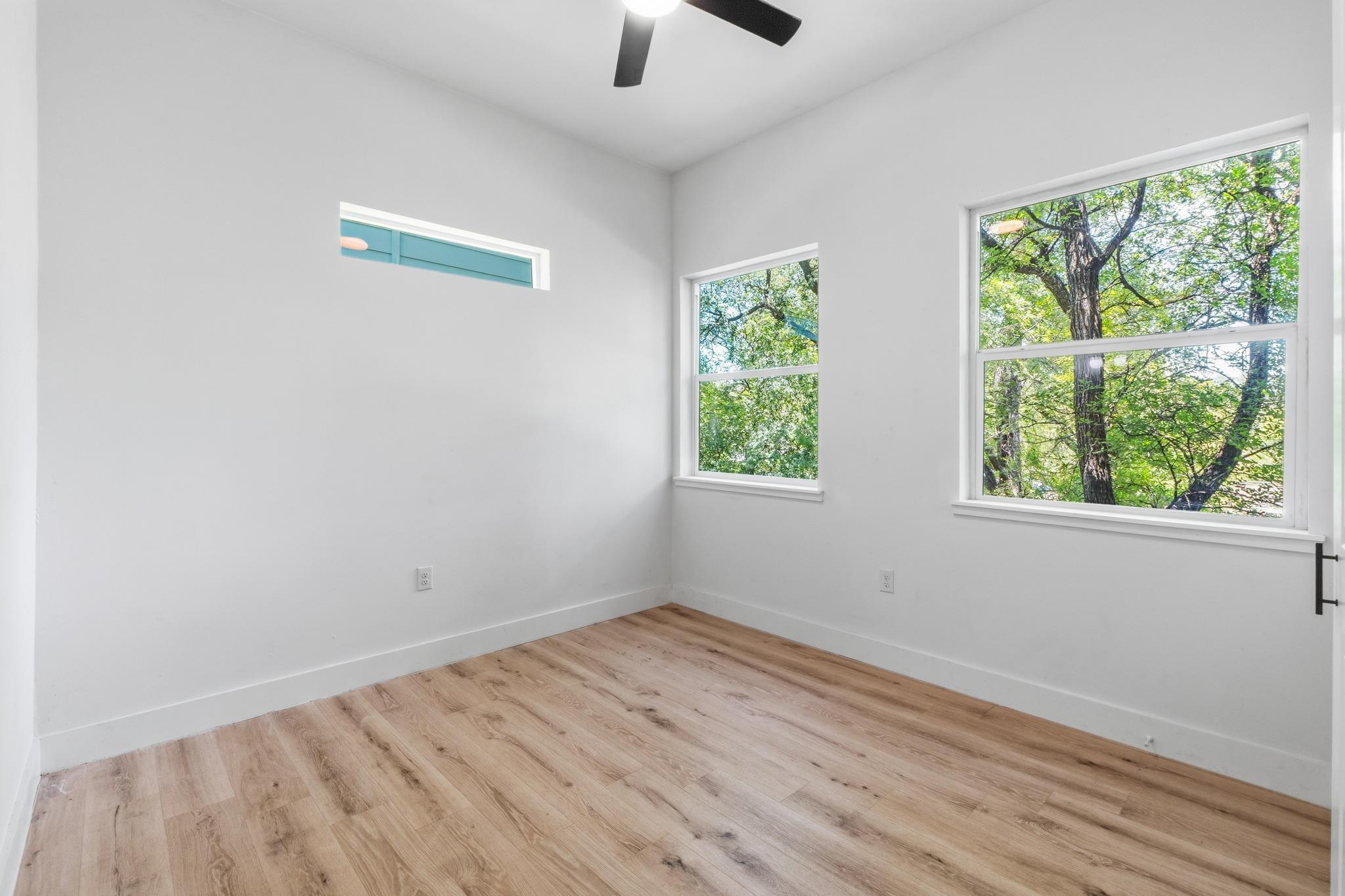 5010 Baker St Property Photo 18