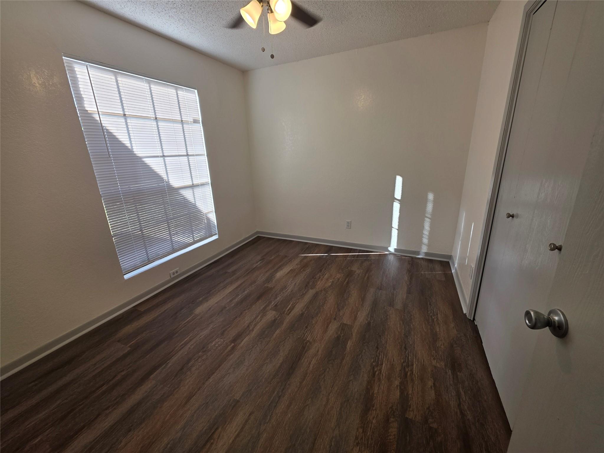 1735 Horseshoe Cir Property Photo 11
