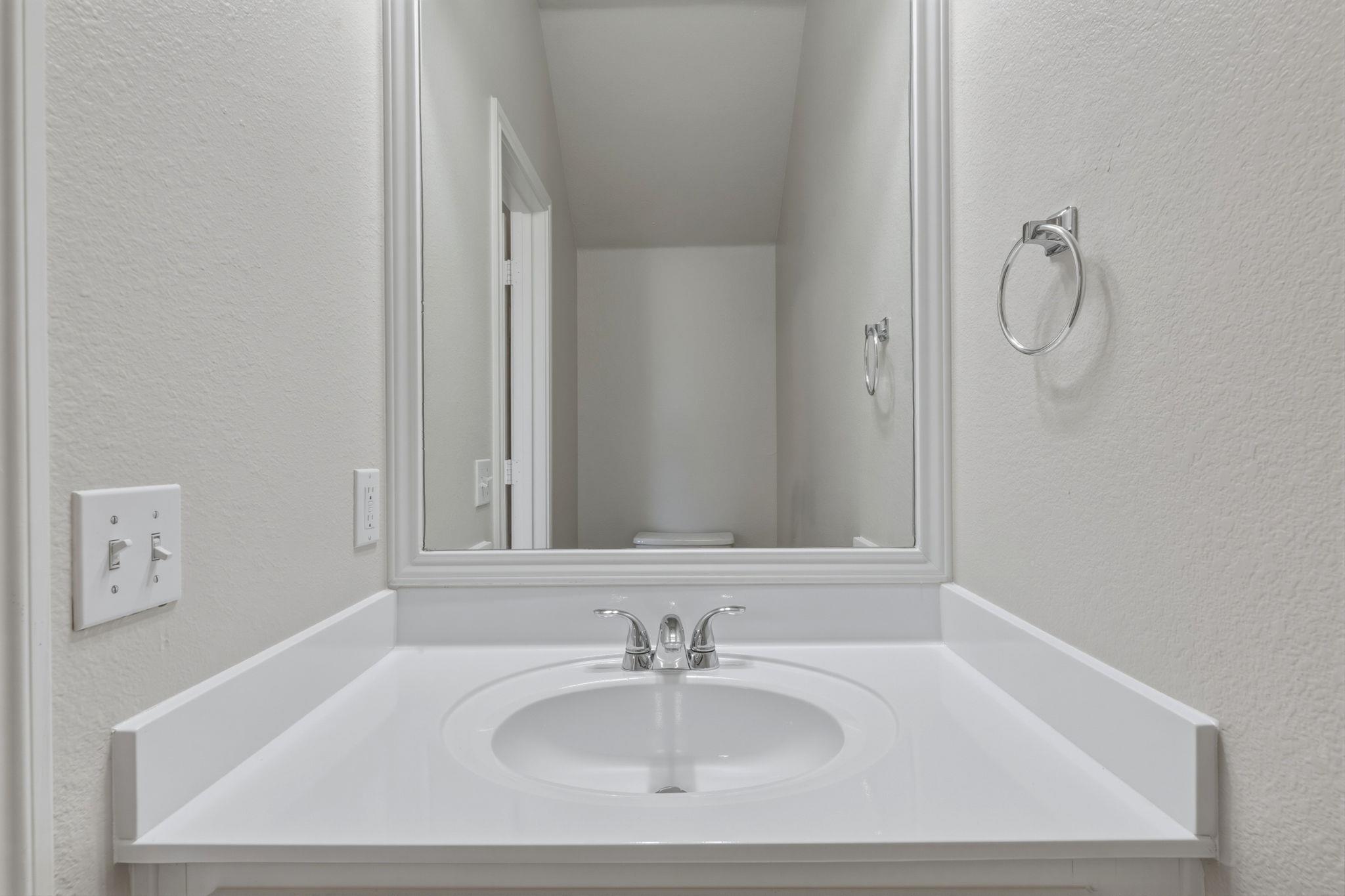 10608 Plains Trl #b Property Photo 21