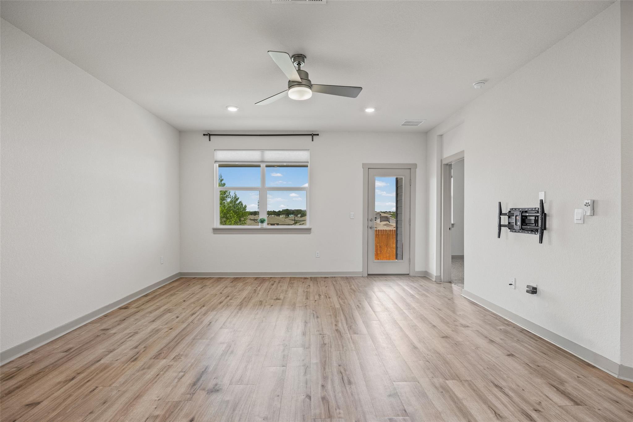 7812 City Top Blvd Property Photo 12