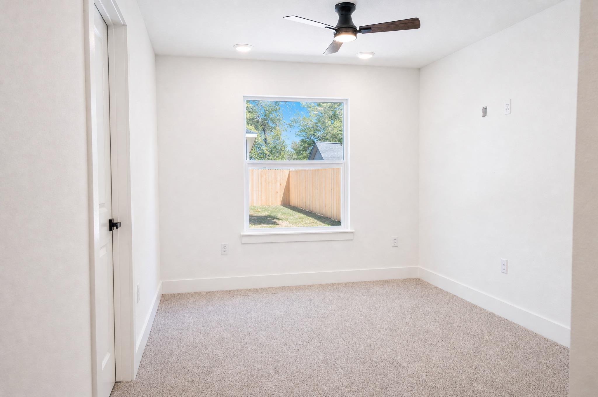 6706 Cruz St Property Photo 10