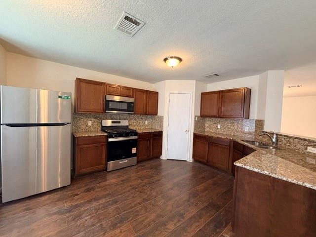 18421 Crestwind Cv Property Photo 15