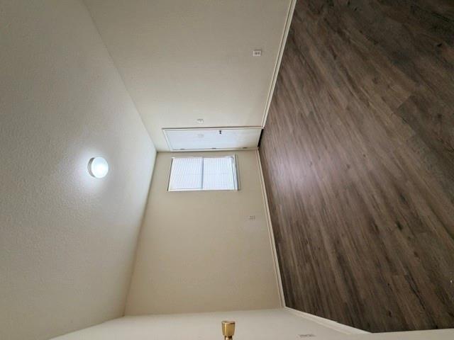 18421 Crestwind Cv Property Photo 30