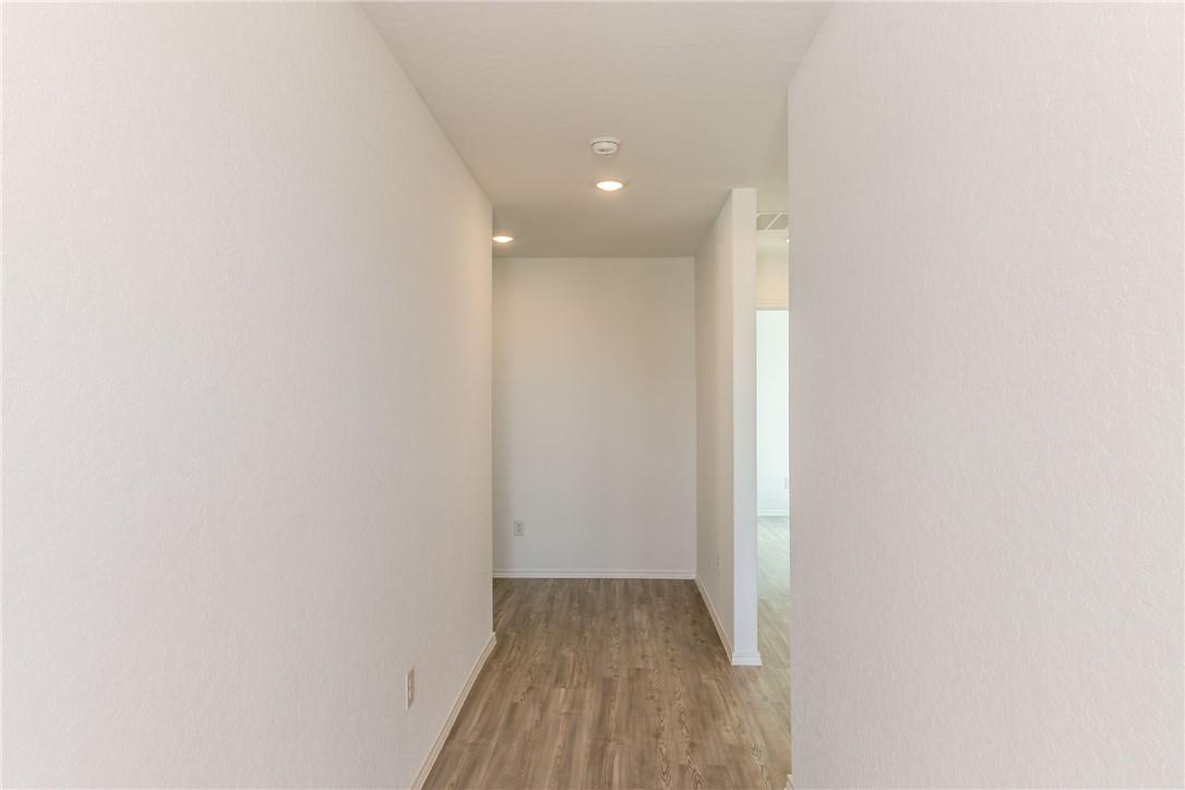 2867 Rosefinch St Property Photo 4