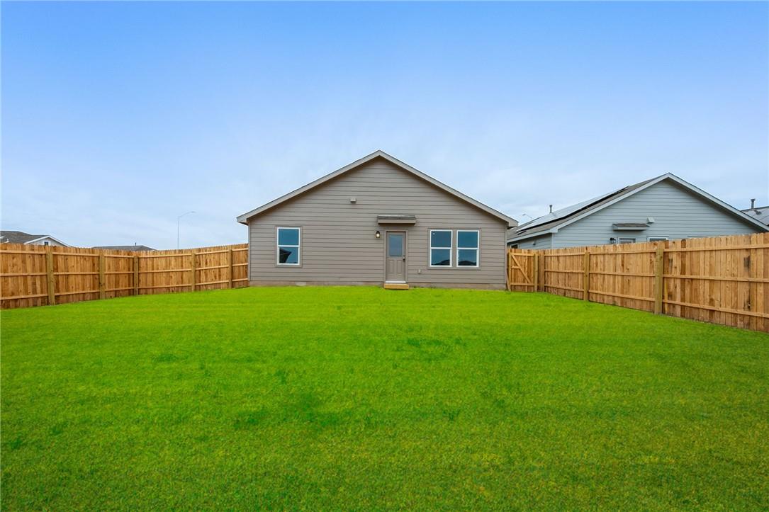 2867 Rosefinch St Property Photo 23