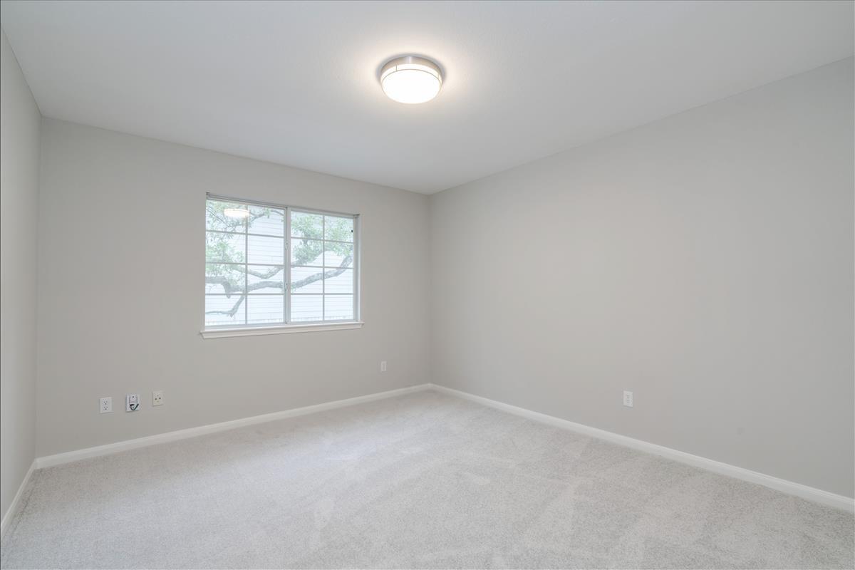 6316 Poncha Pass Property Photo 22