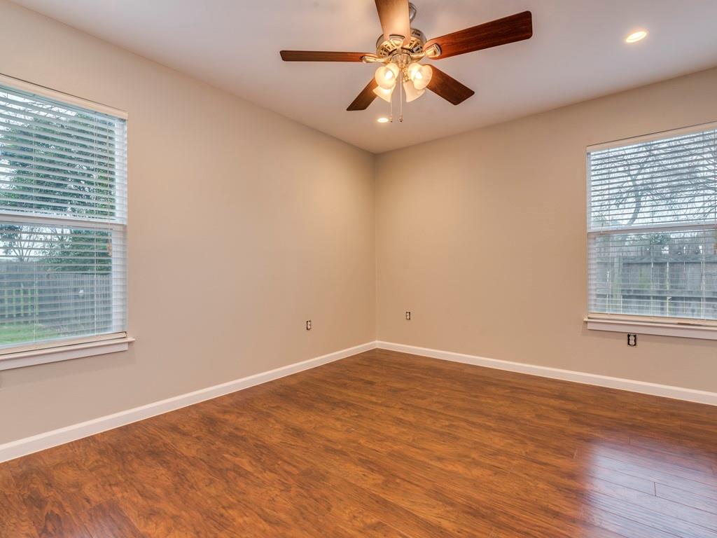4412 Gillis St B Property Photo 13