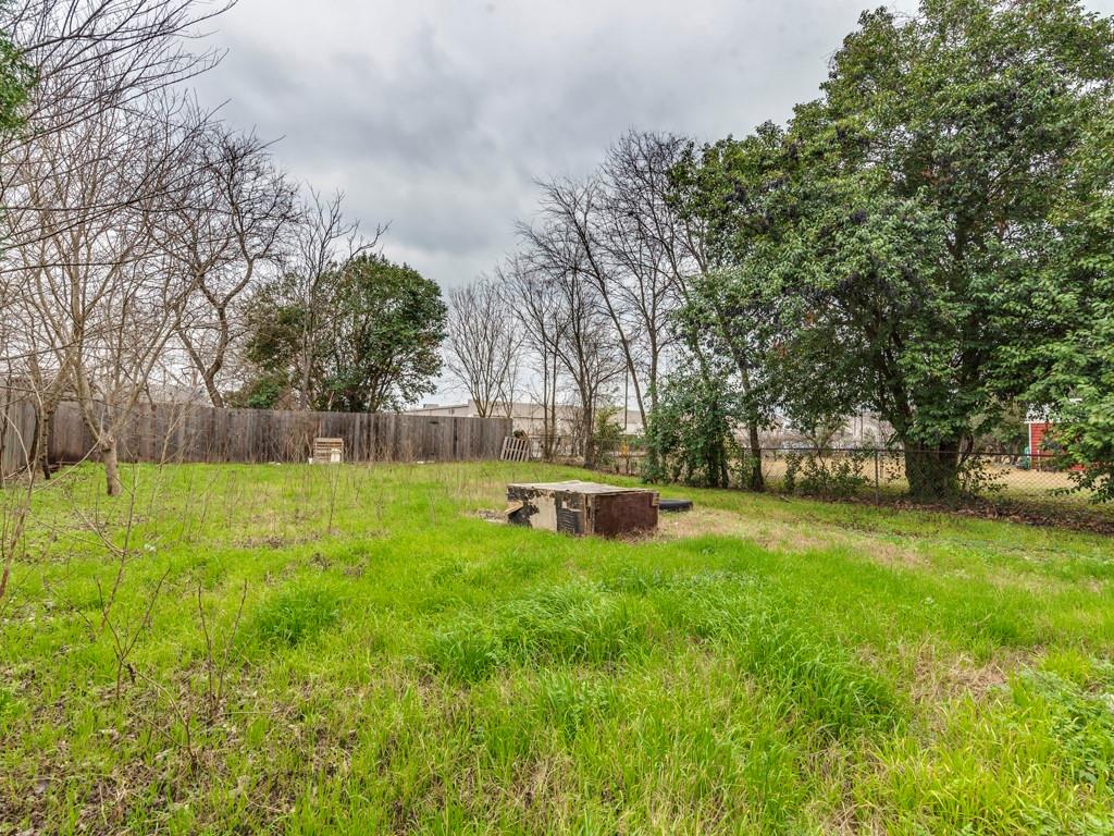 4412 Gillis St B Property Photo 18