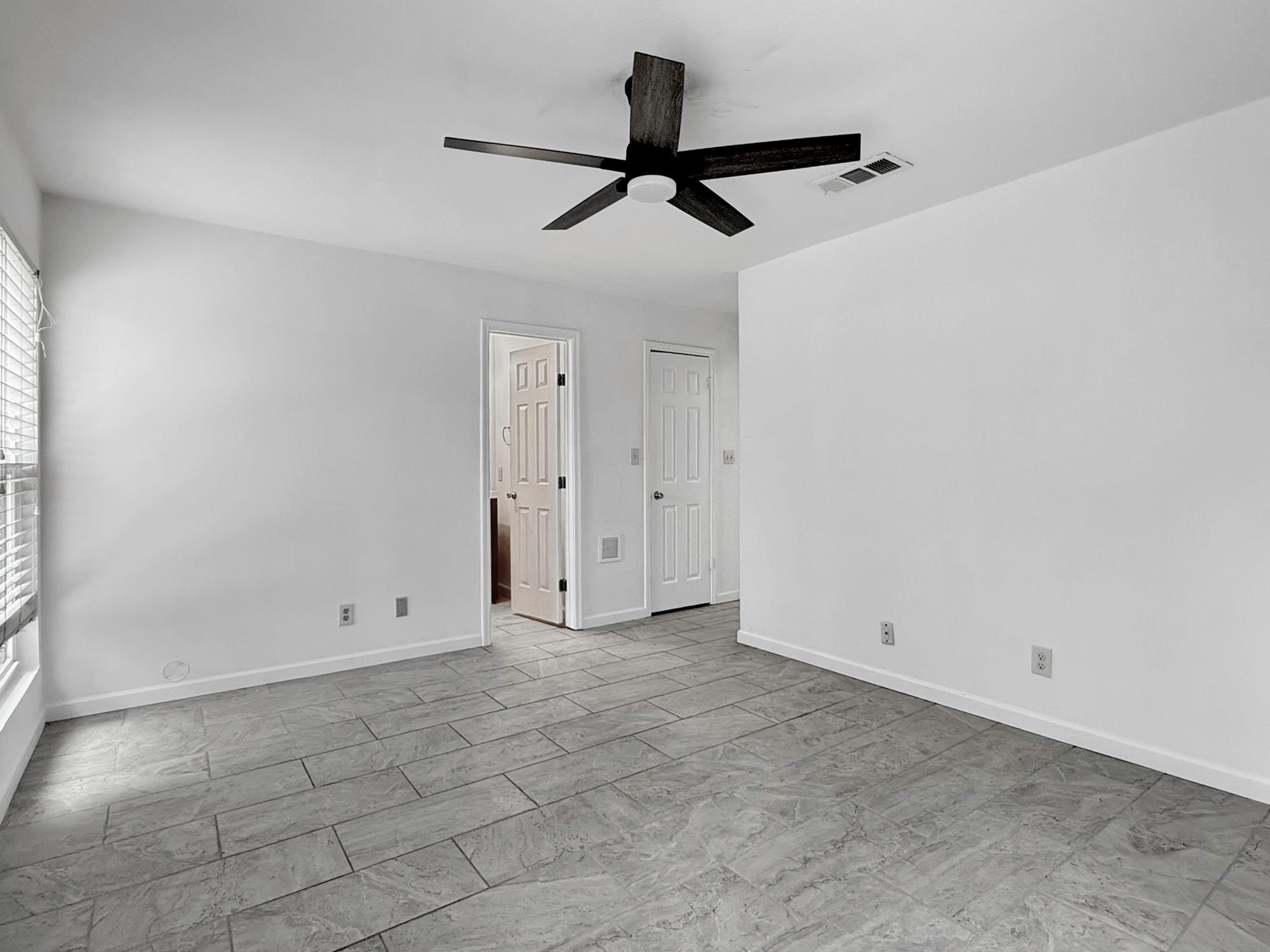 403 Fantail Loop #a Property Photo 15