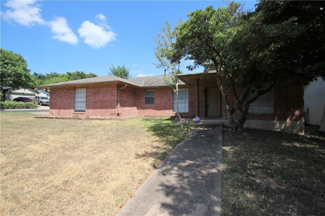 7017 Crosswood Dr Property Photo 1