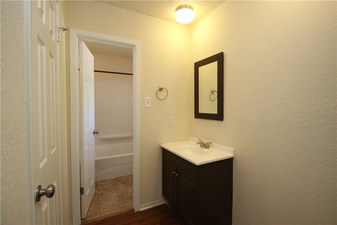 7017 Crosswood Dr Property Photo 10