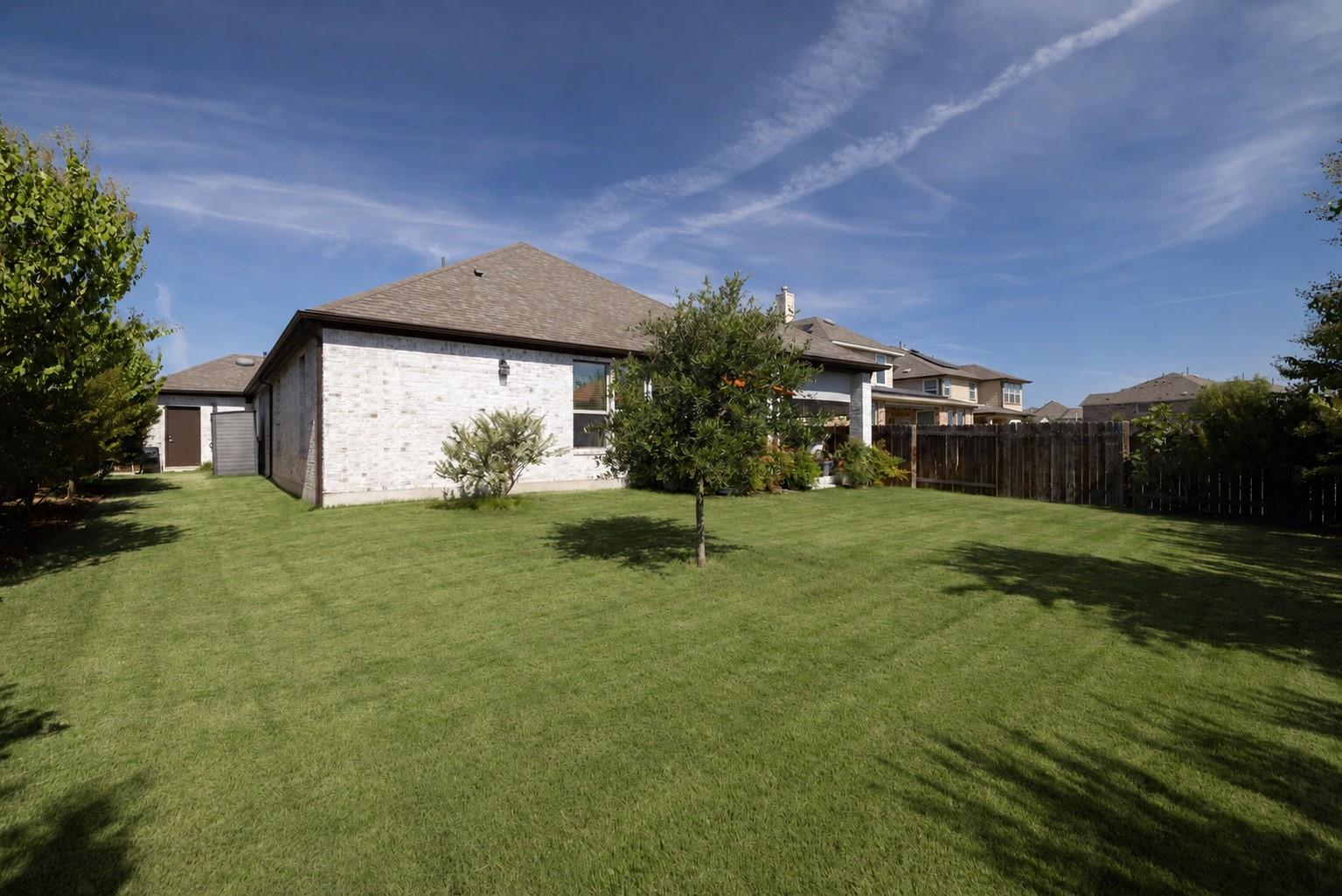 1212 Euless Ln Property Photo 27