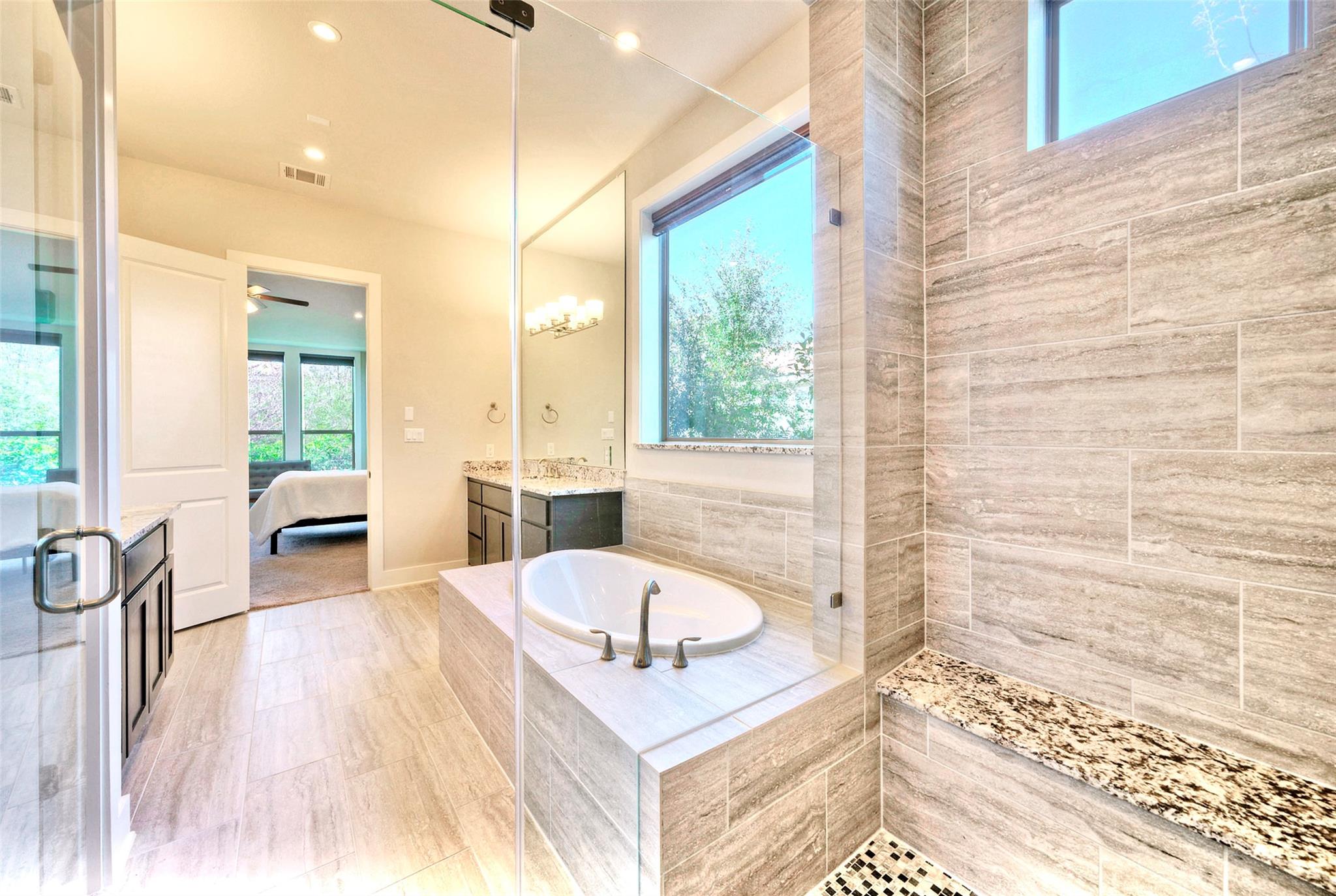 12113 Beautybrush Dr Property Photo 20