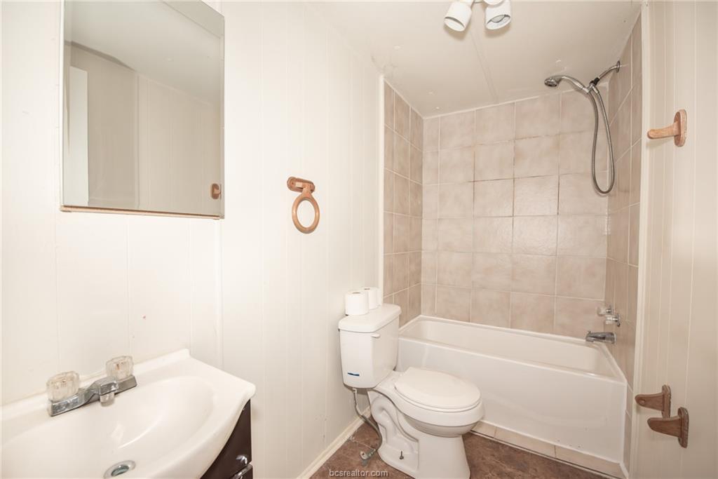 806 N Oneal Street None Property Photo 6