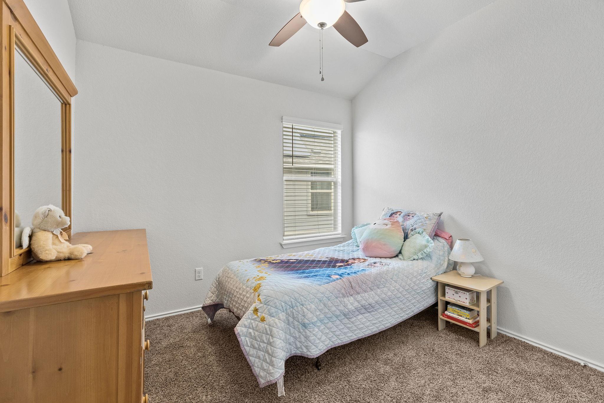 217 Nathaniel Dr Property Photo 27