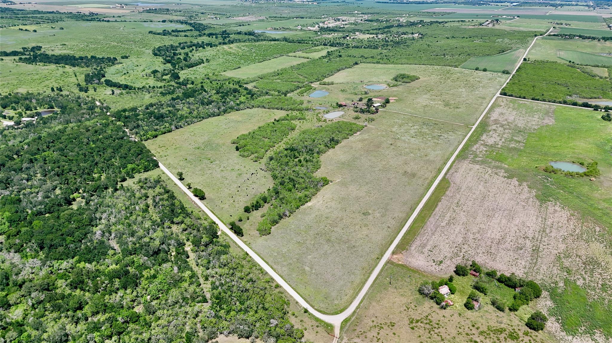 1835 Lehmann Rd Property Photo 5