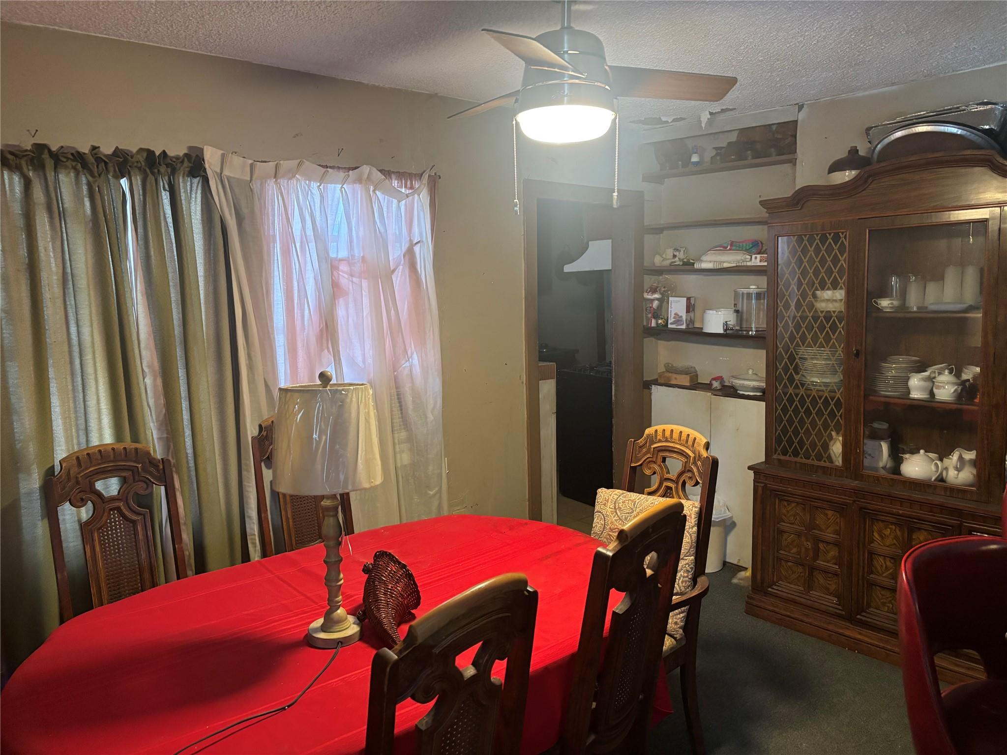 1702 Perez St Property Photo 19