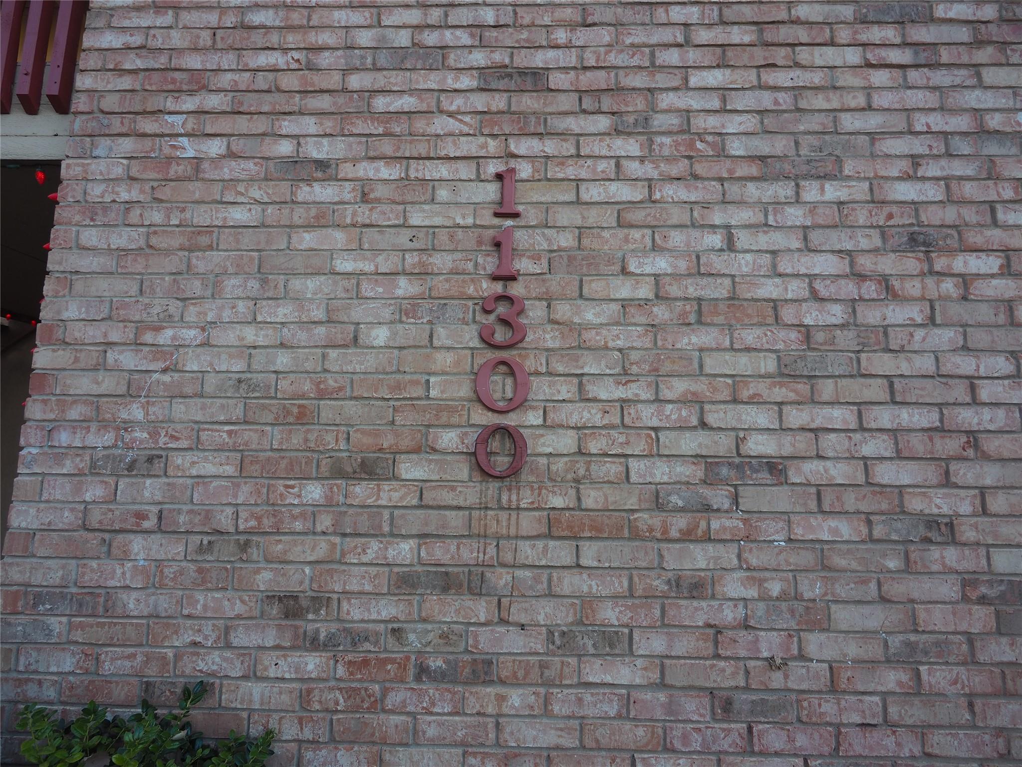 11300 Nicole Cv Property Photo 1