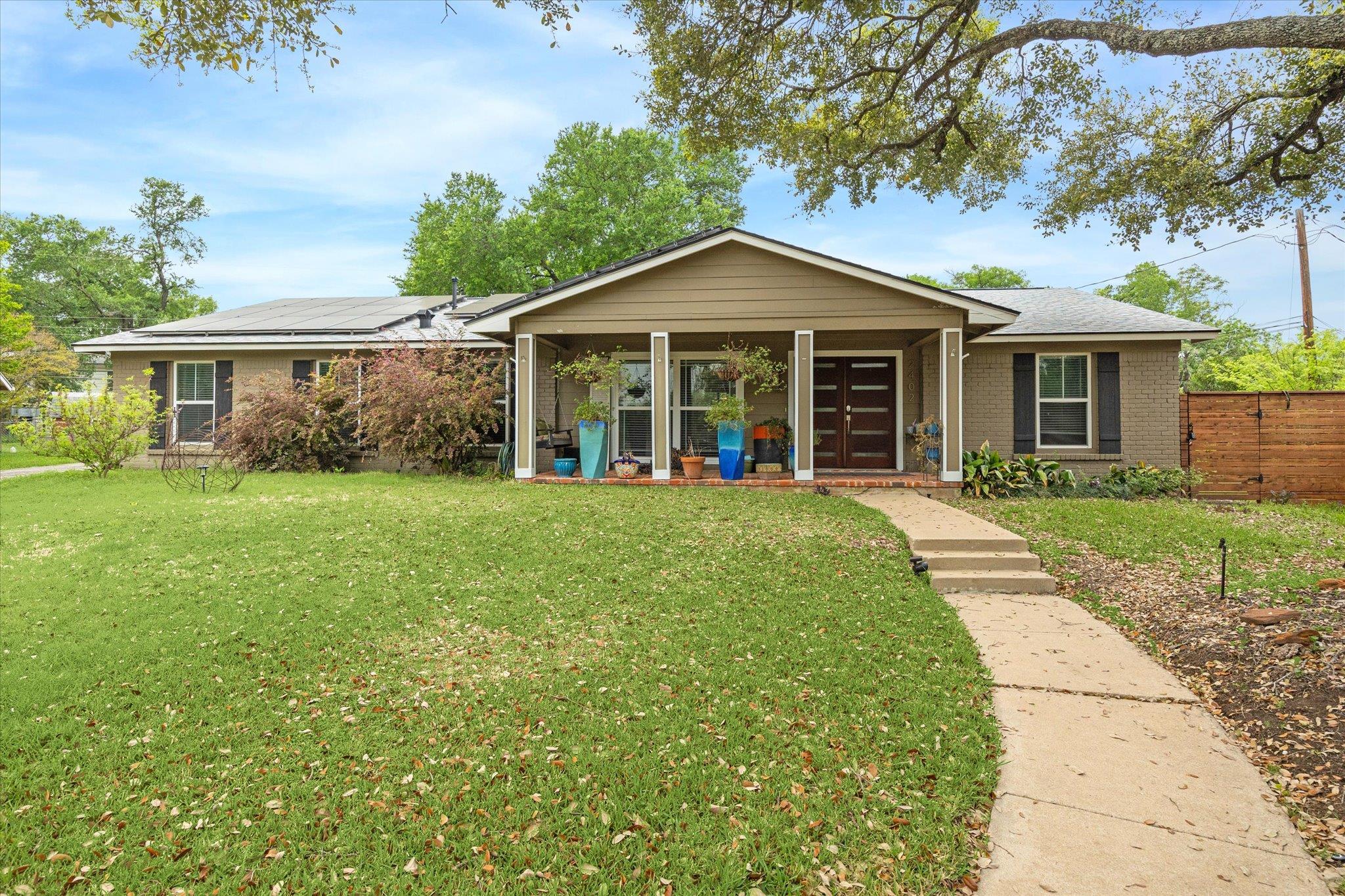 2402 Stevens Cv Property Photo