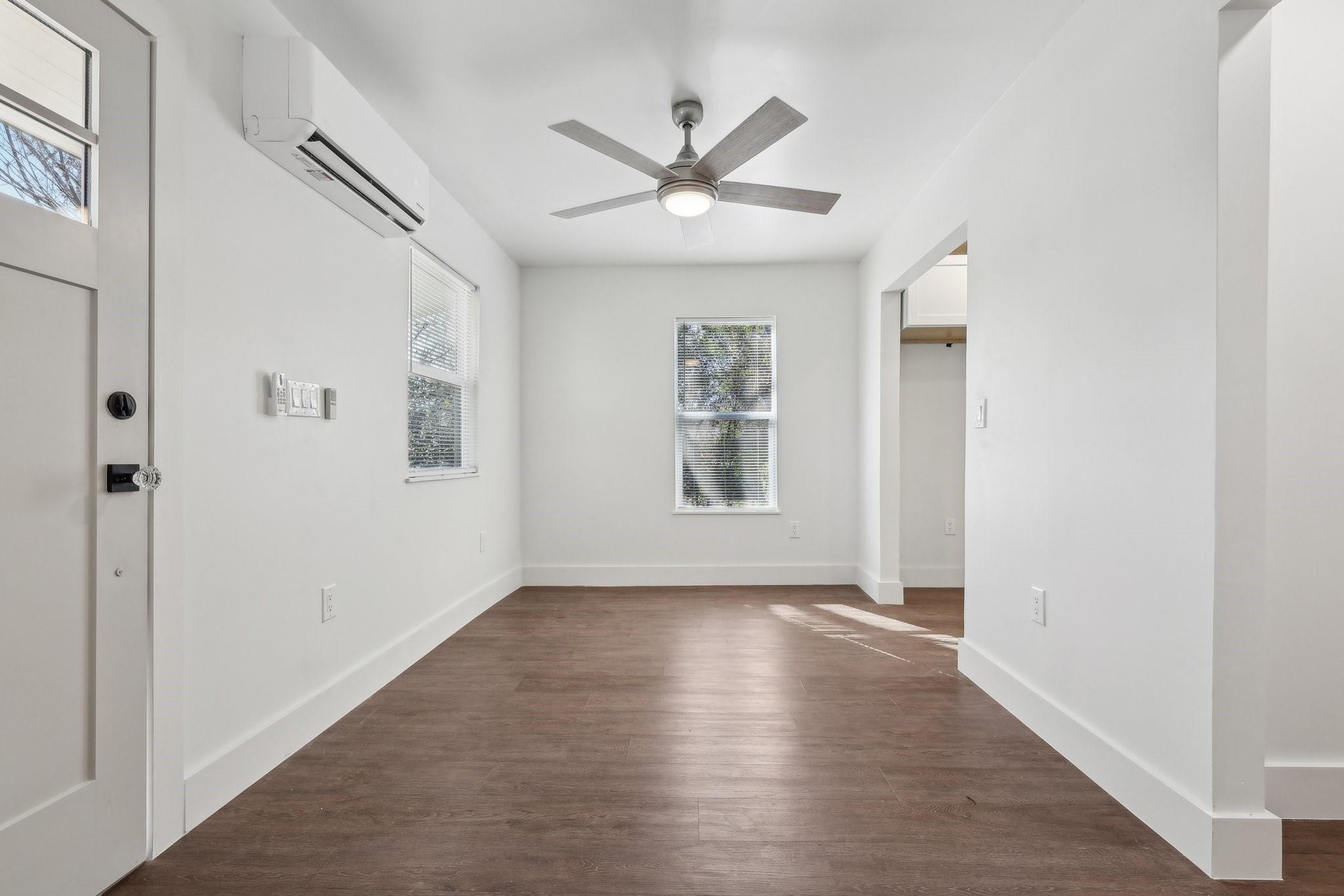 304 Harris St Property Photo 10
