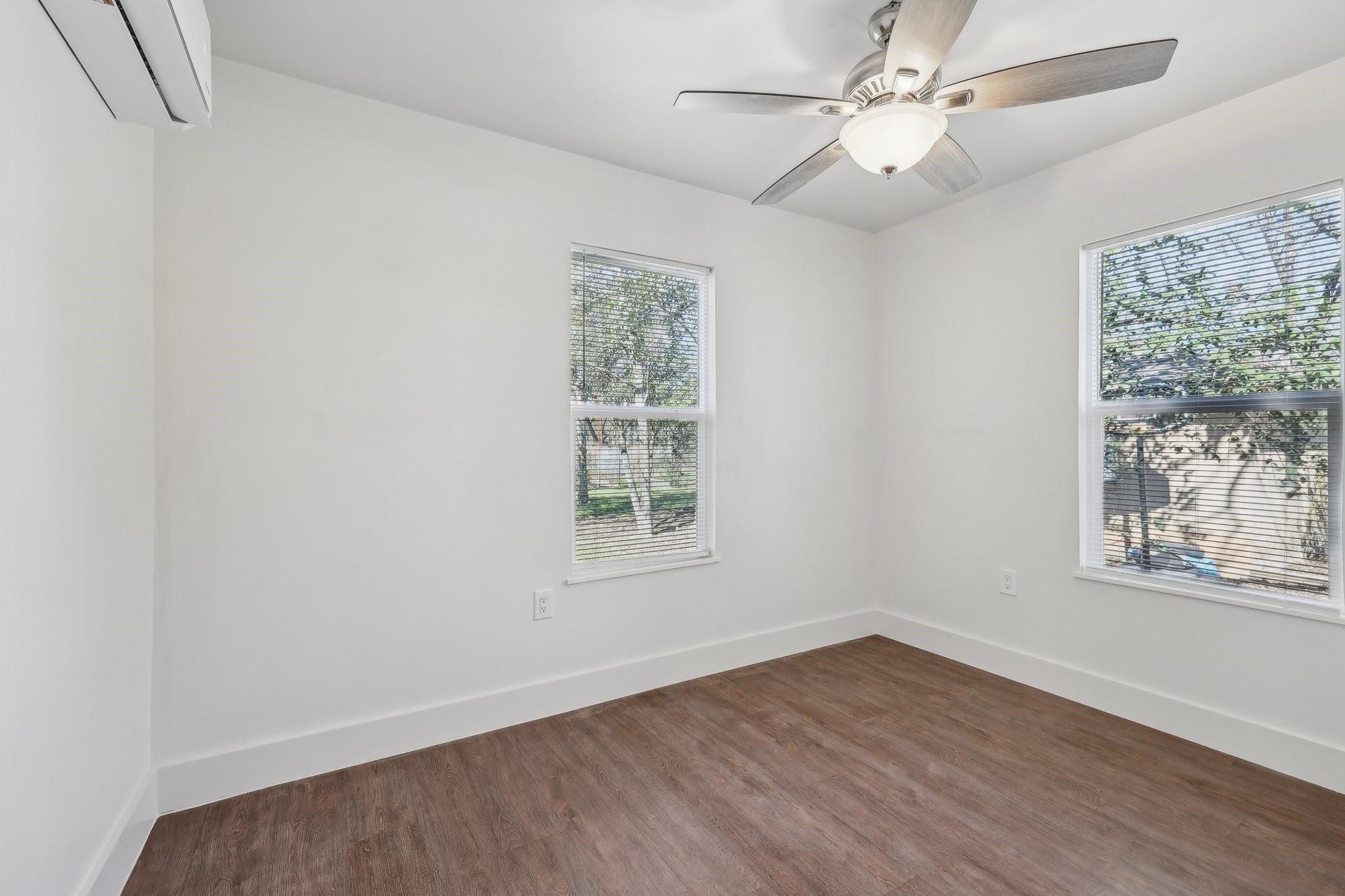 304 Harris St Property Photo 20