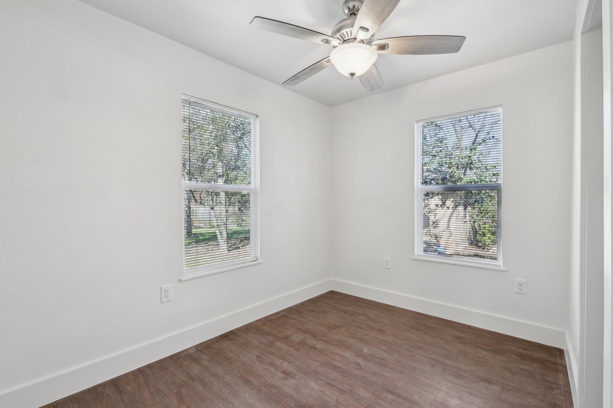 304 Harris St Property Photo 21