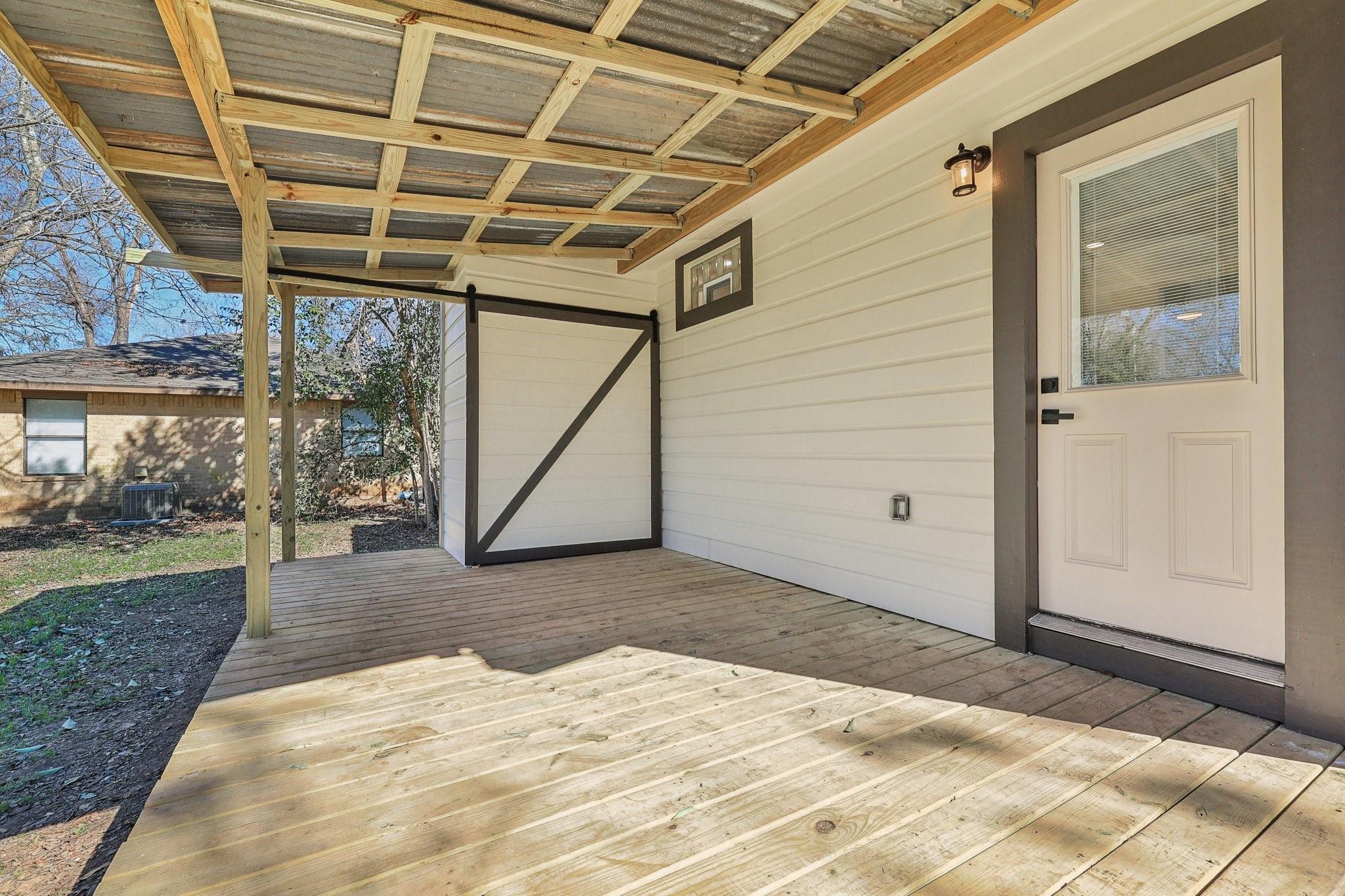 304 Harris St Property Photo 25