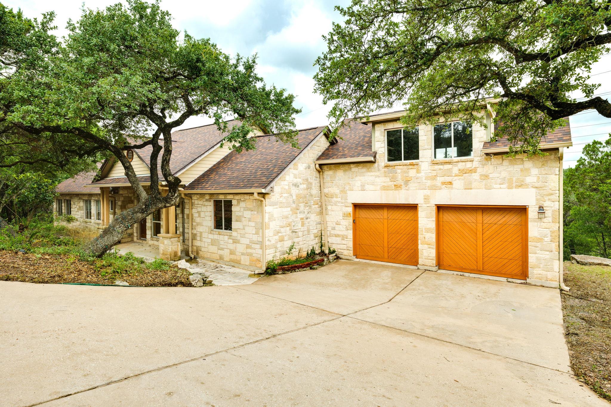 1608 Susan Dr Property Photo 1