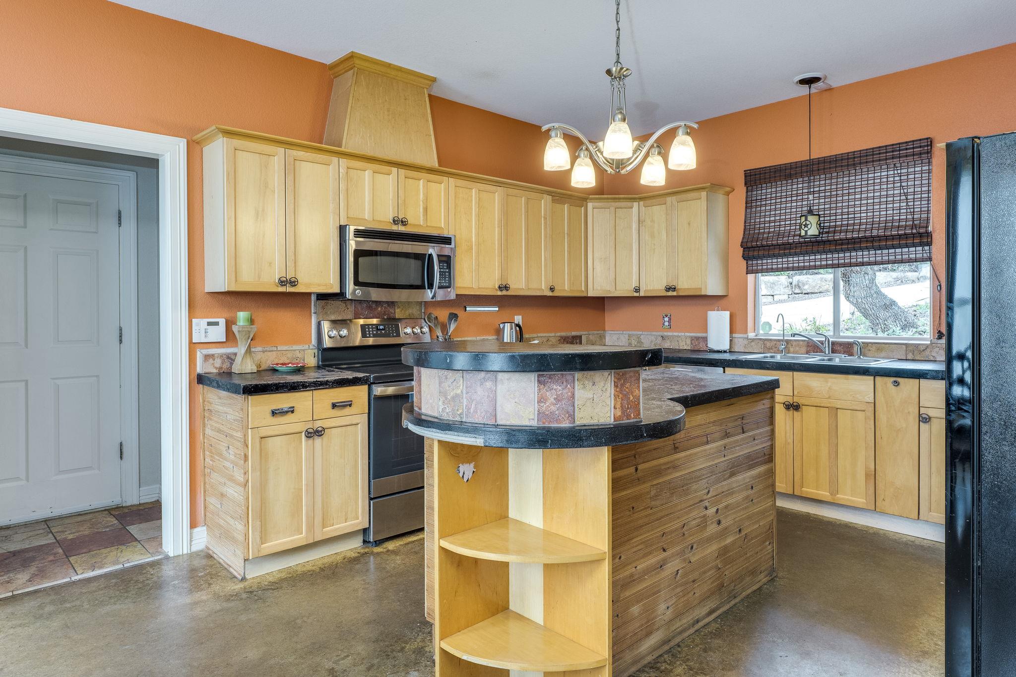 1608 Susan Dr Property Photo 11