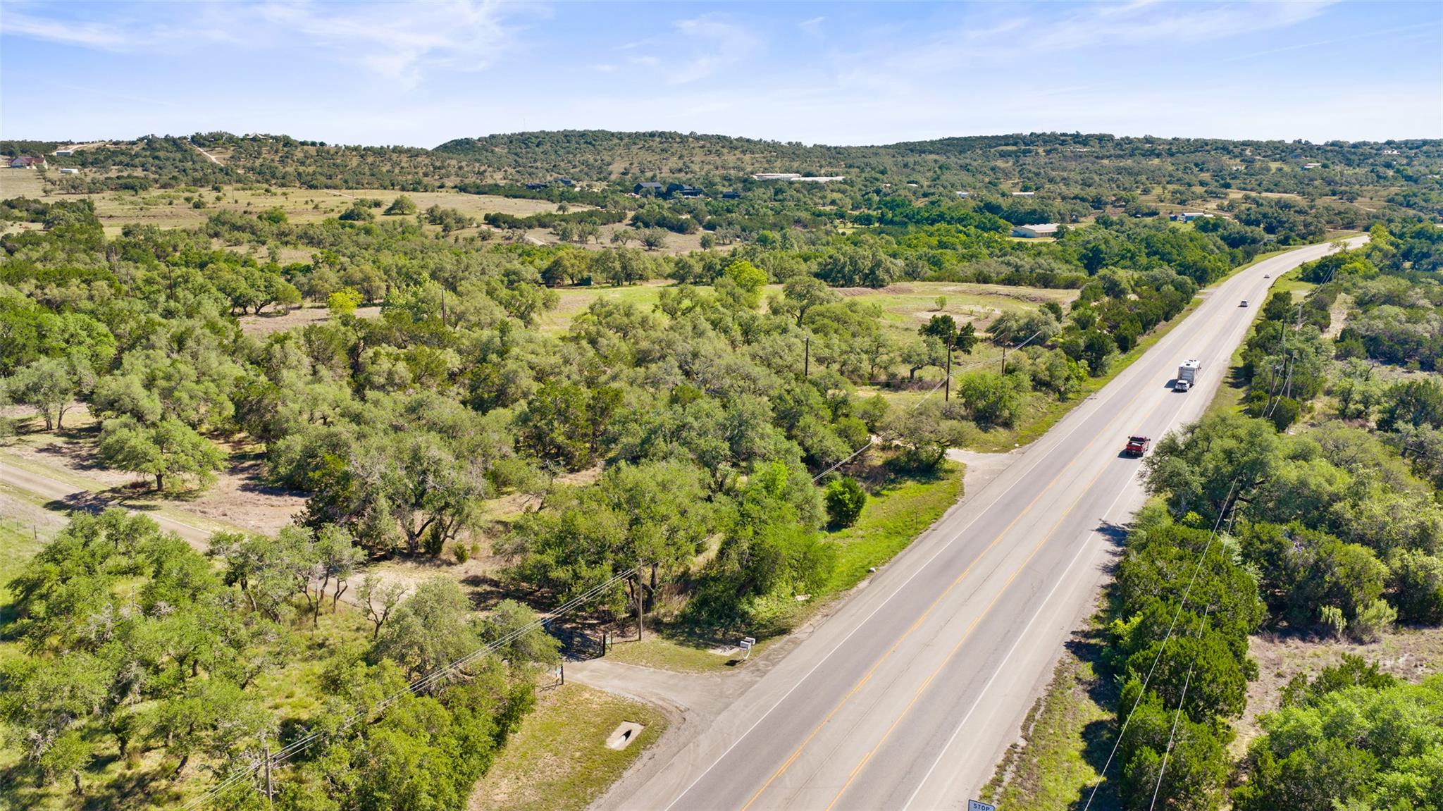 6590 US 290 None Property Photo 1