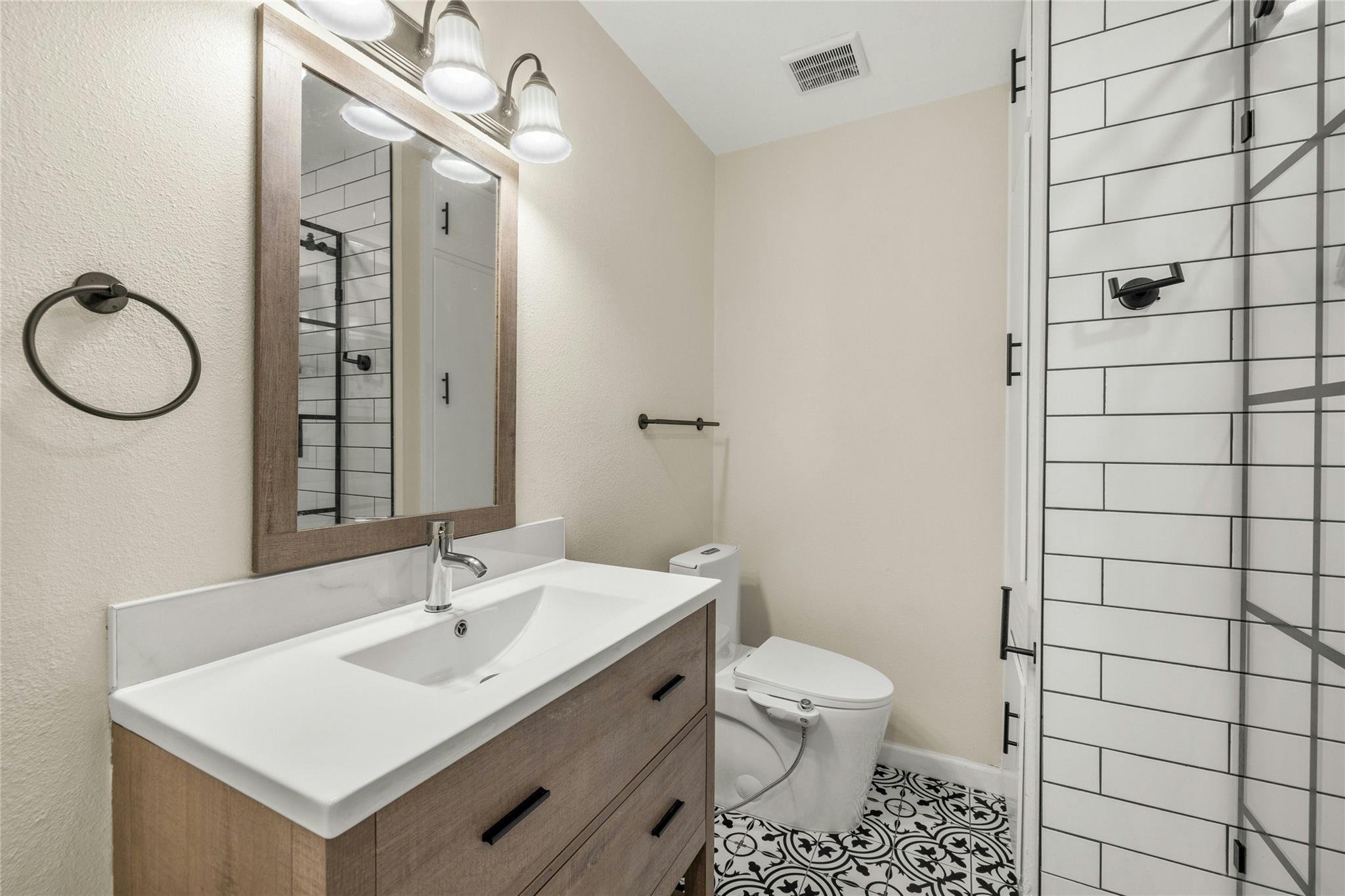 4005 Del Robles Dr Property Photo 22