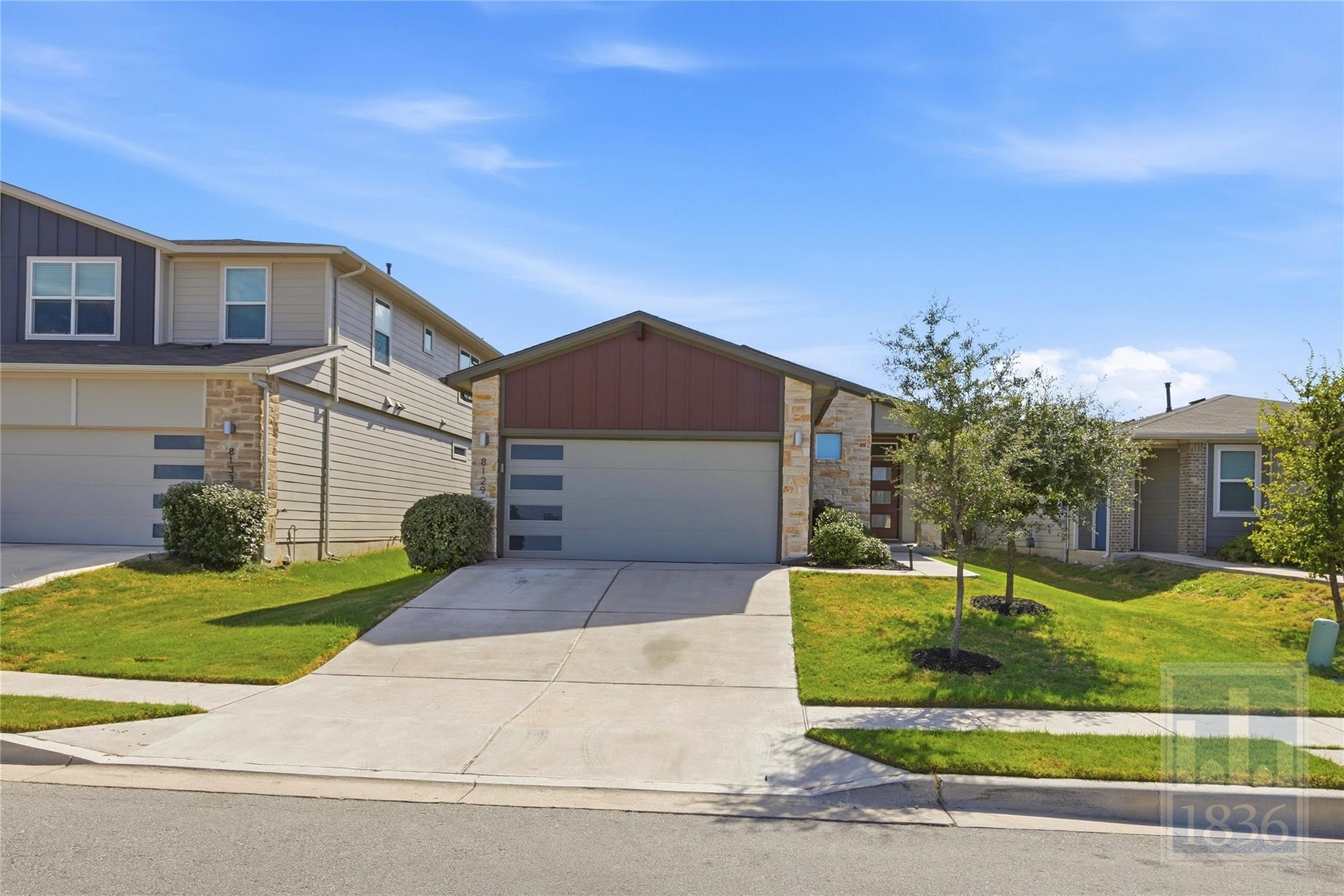 8129 Linnie Ln Property Photo 1
