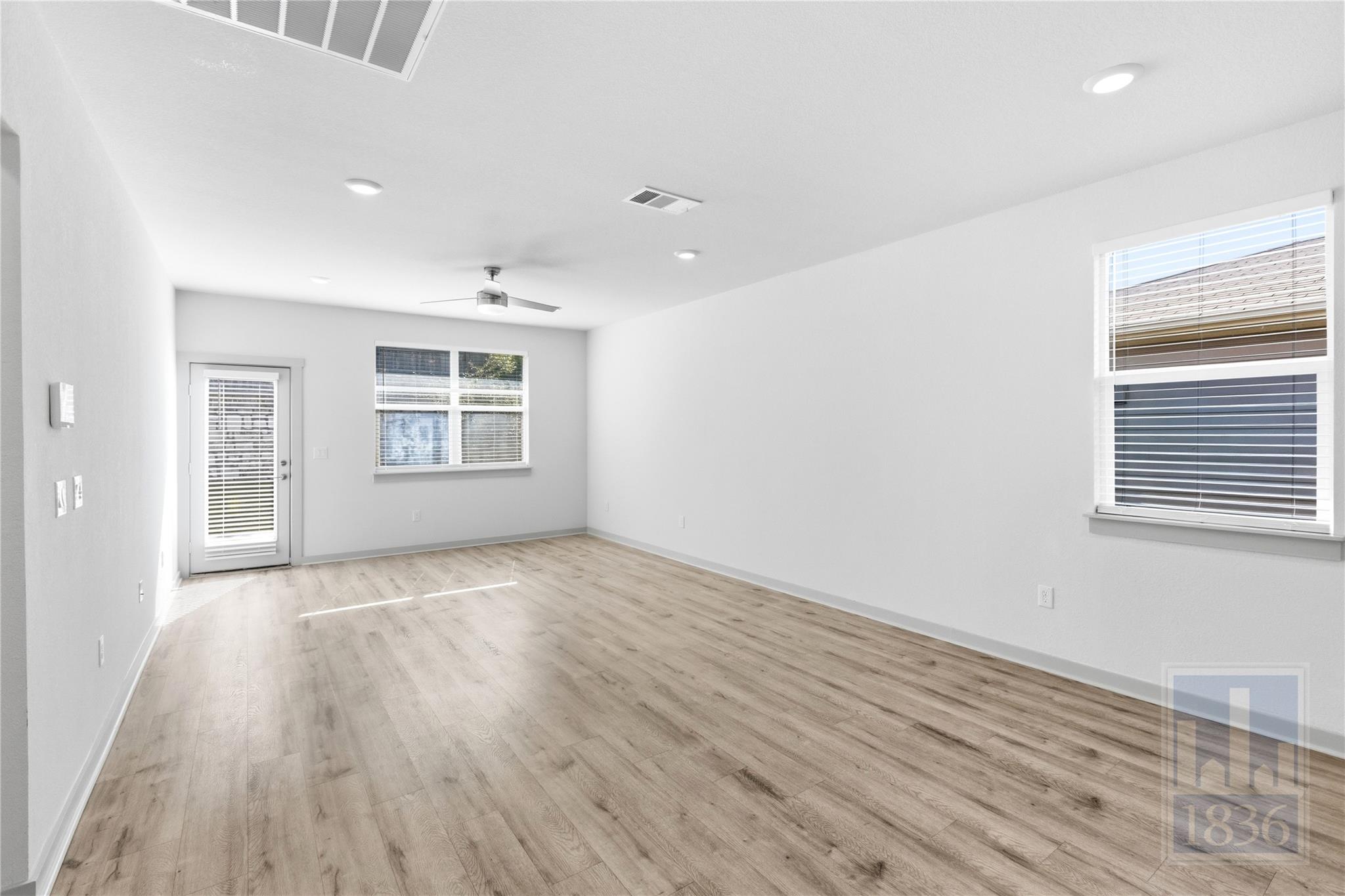 8129 Linnie Ln Property Photo 12