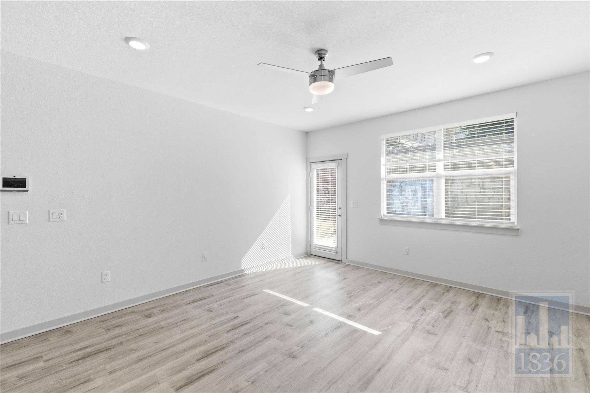 8129 Linnie Ln Property Photo 16