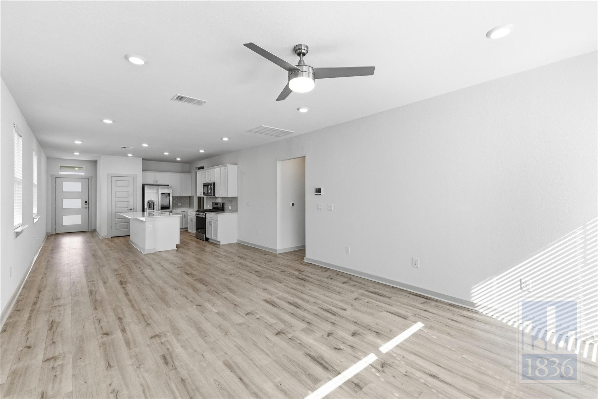 8129 Linnie Ln Property Photo 17