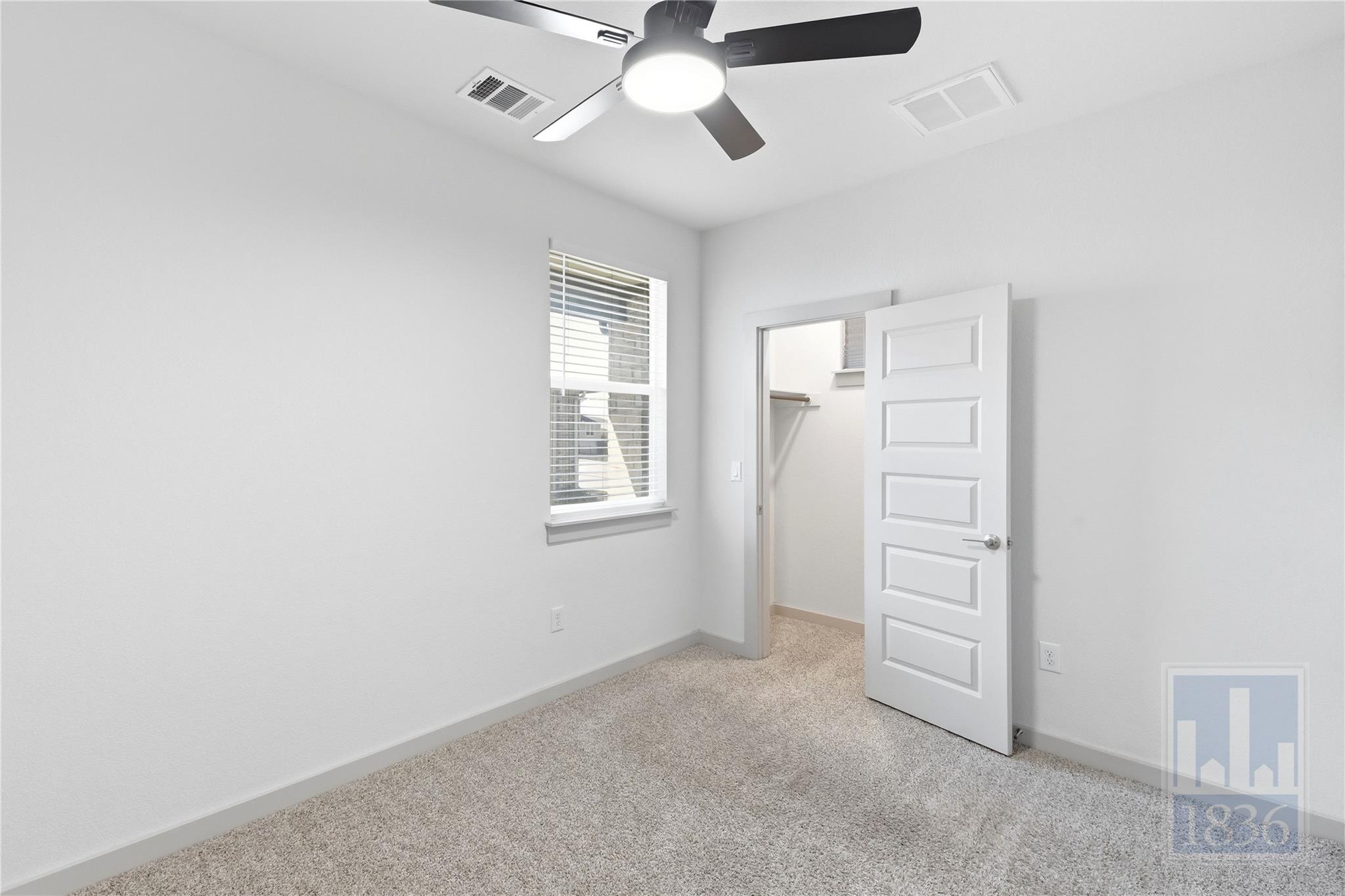 8129 Linnie Ln Property Photo 31