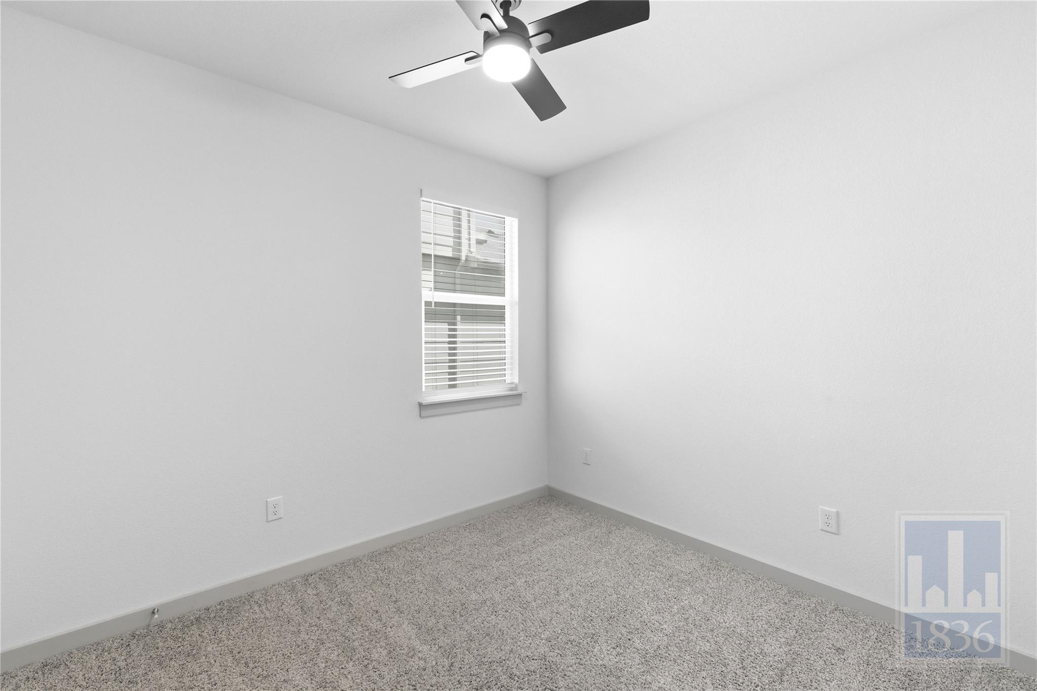 8129 Linnie Ln Property Photo 32