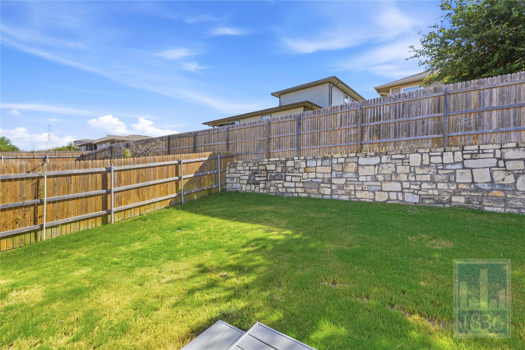 8129 Linnie Ln Property Photo 35