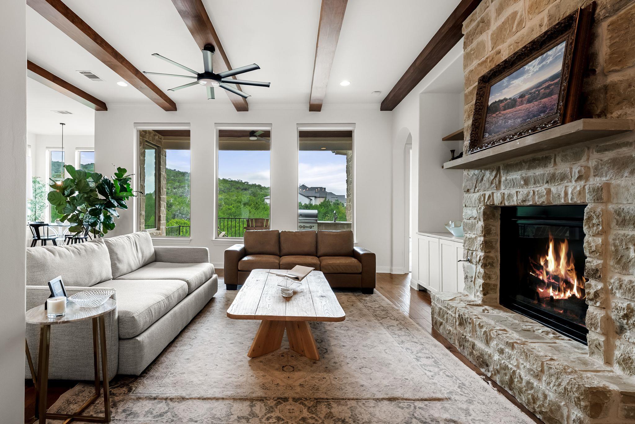 6016 Osceola Trl Property Photo 4