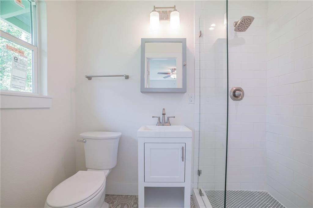 1502 Villanova Dr Property Photo 29