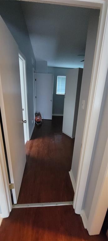 602 W 51st St #102 Property Photo 8