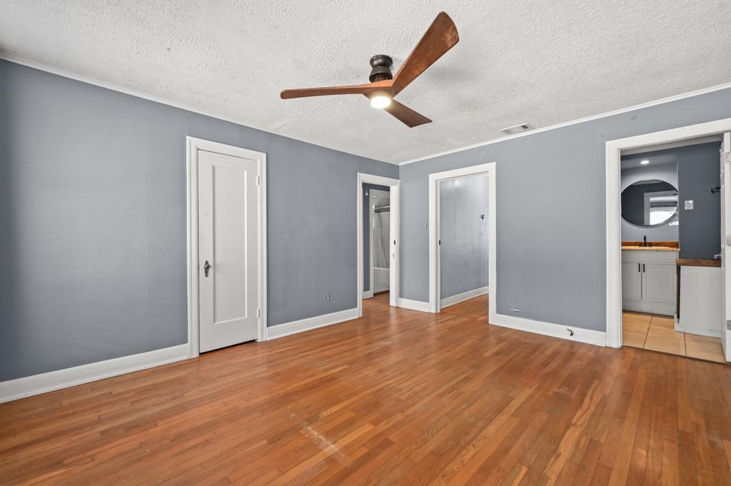 8695500 Property Photo 20