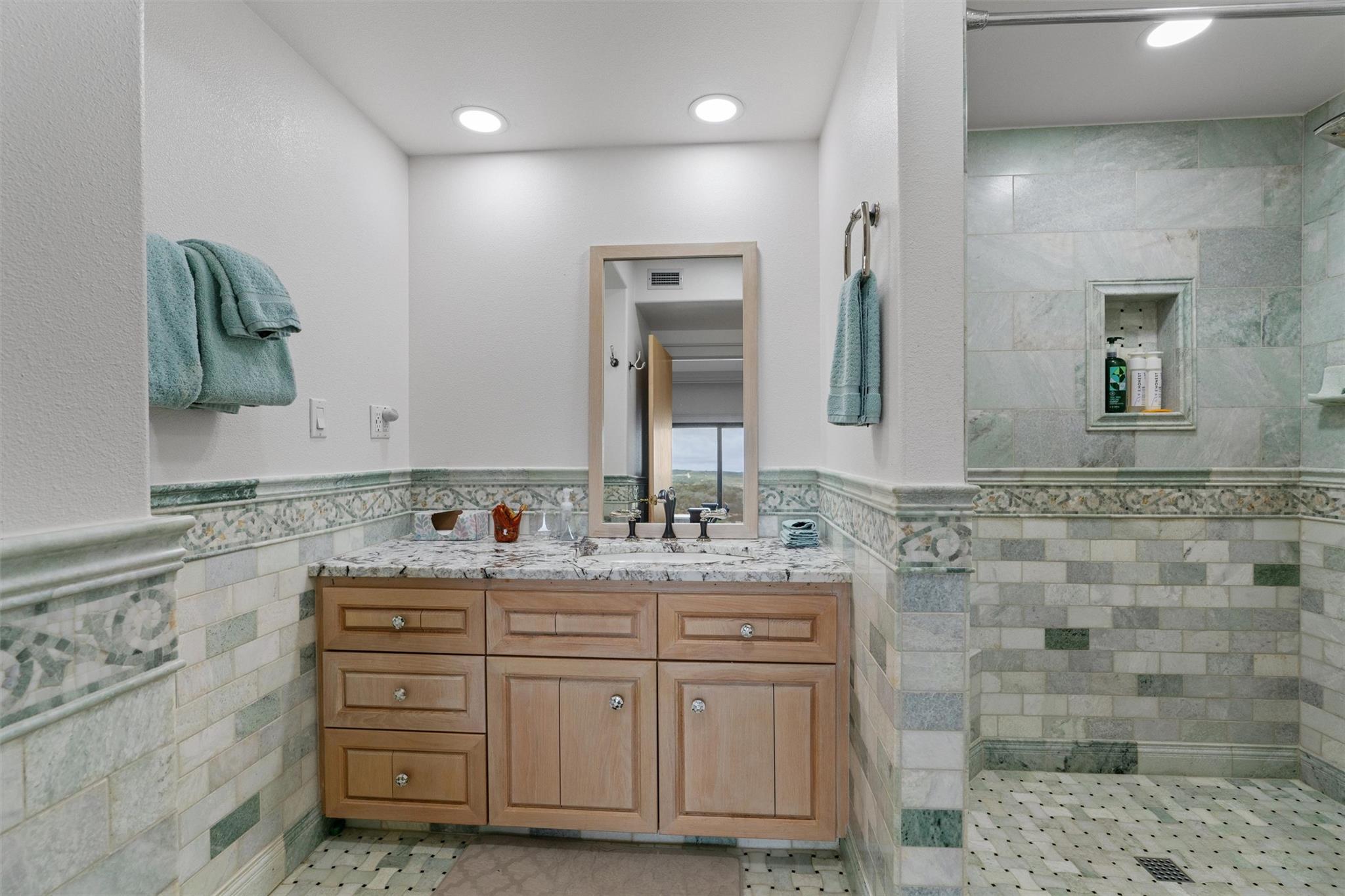 26100 Countryside Dr Property Photo 33