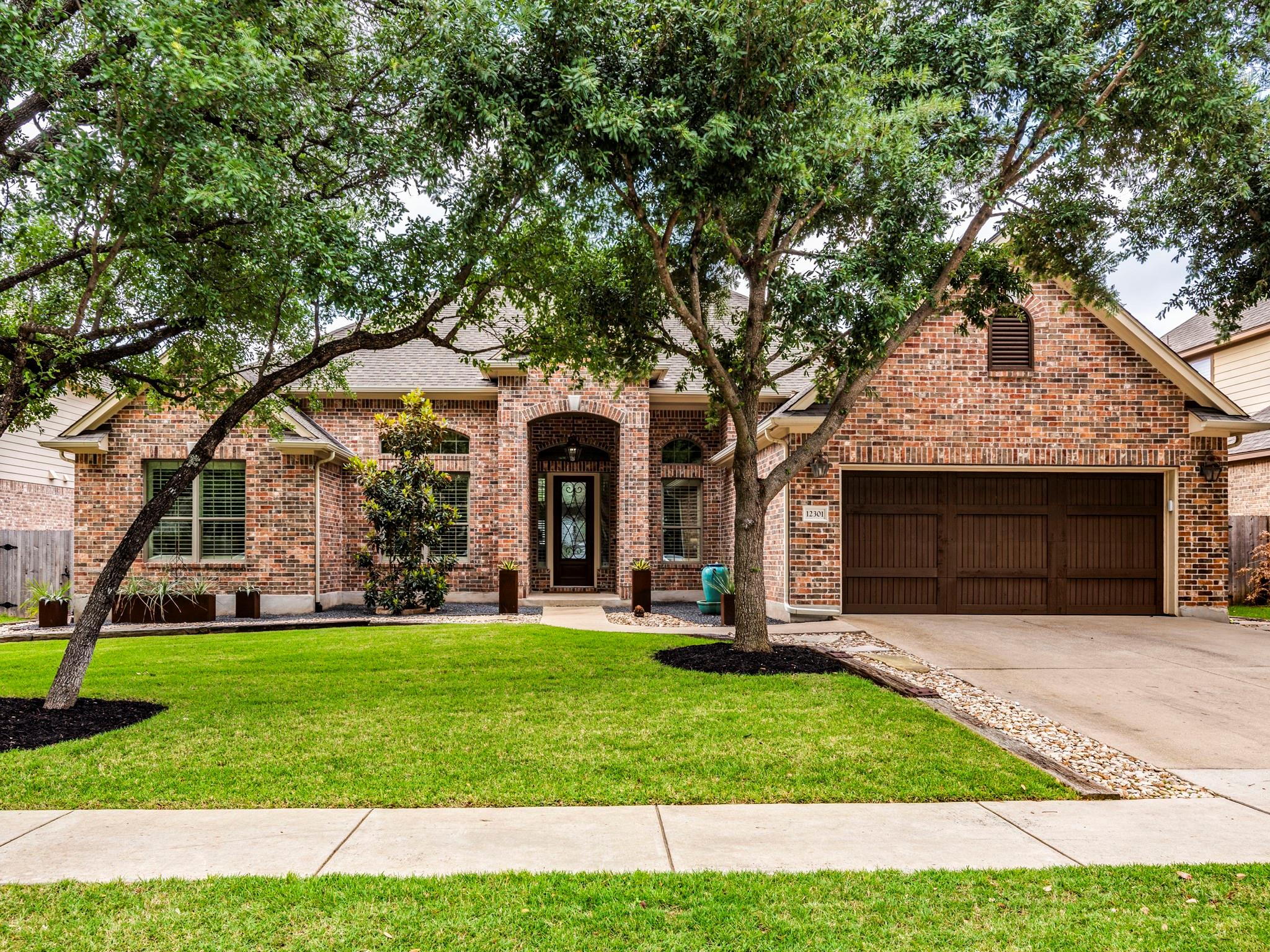 12301 Palisades PKWY Picture