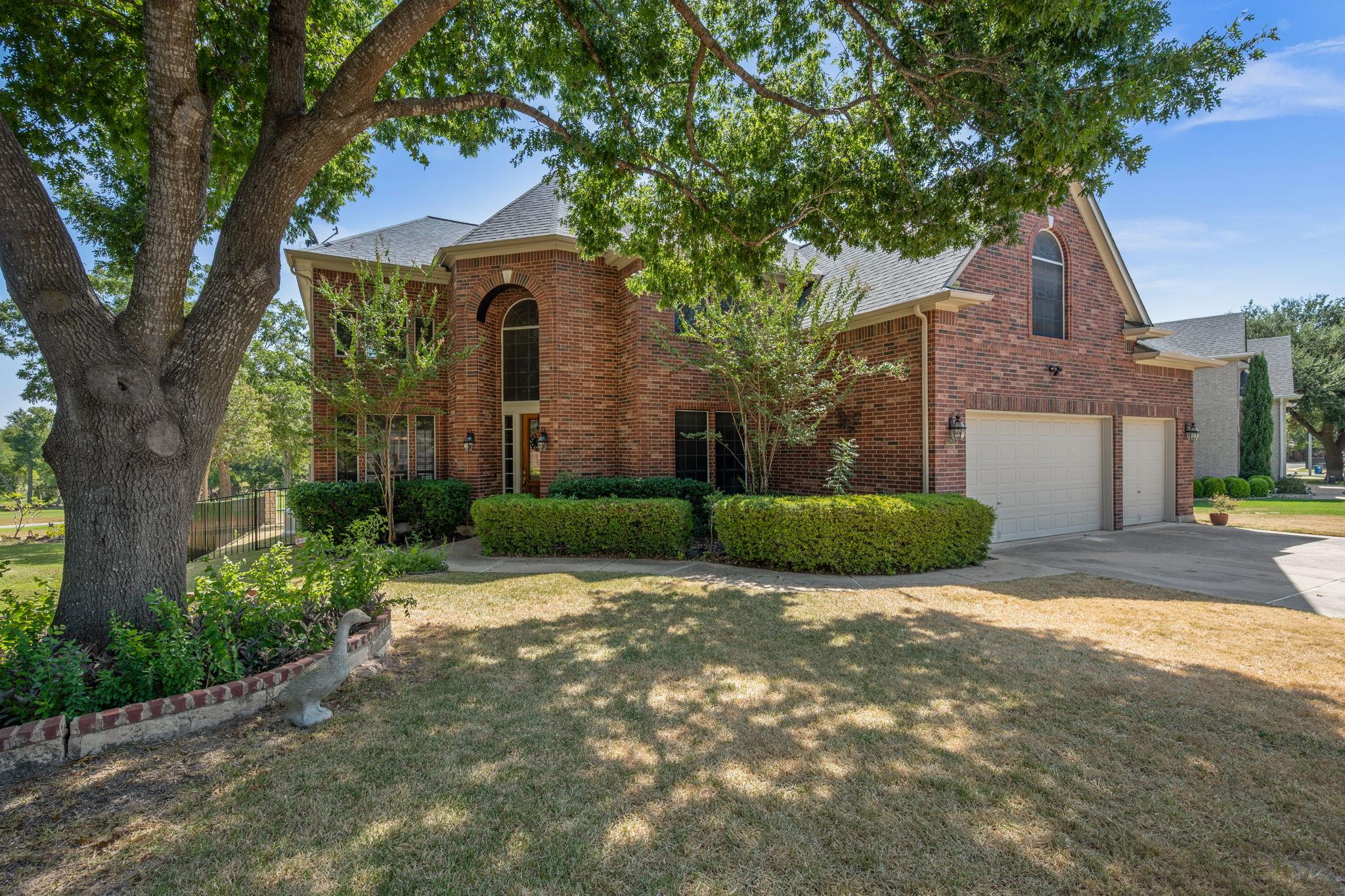 2007 Golden Bear Dr Property Photo 3