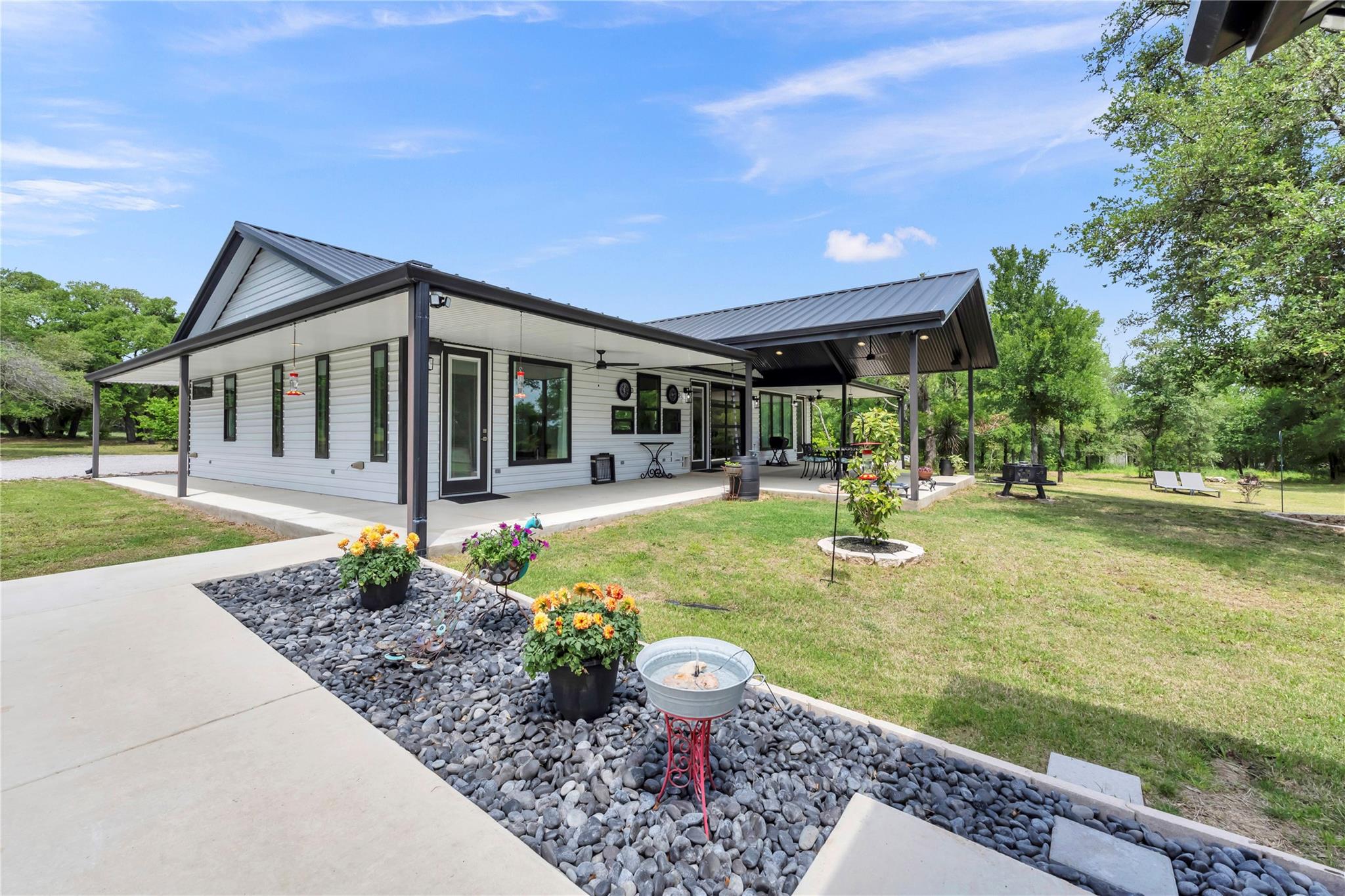 4455 N Fm 1174 None Property Photo 4