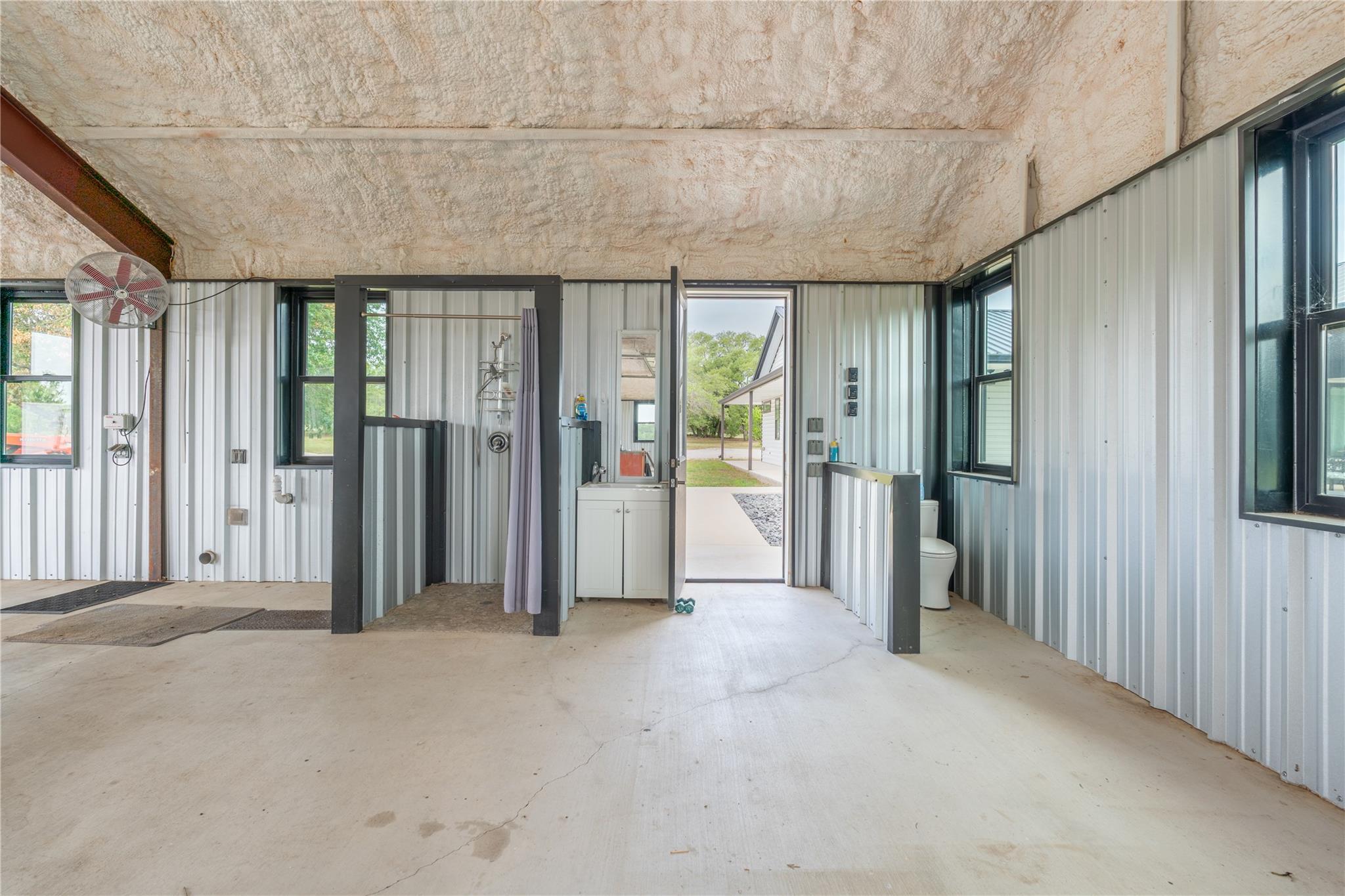 4455 N Fm 1174 None Property Photo 40