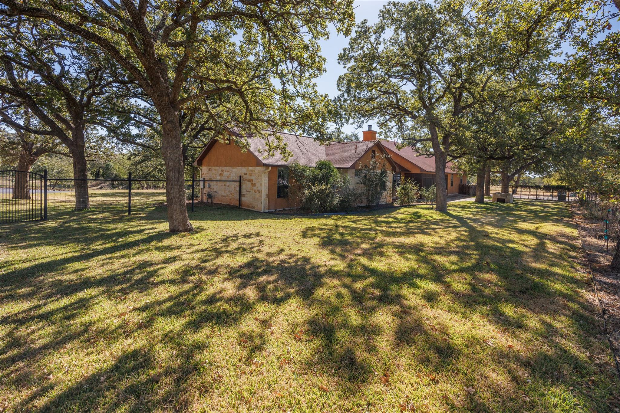 1200 Doe Run Holw Property Photo 35